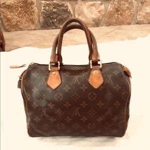 Louis Vuitton Speedy 25 bag 100% authentic
